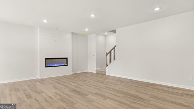 1809 Meadow Green Circle, Gainesville, GA 30501