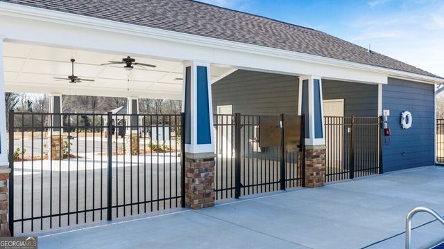 1809 Meadow Green Circle, Gainesville, GA 30501