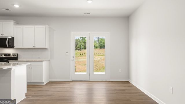 1809 Meadow Green Circle, Gainesville, GA 30501
