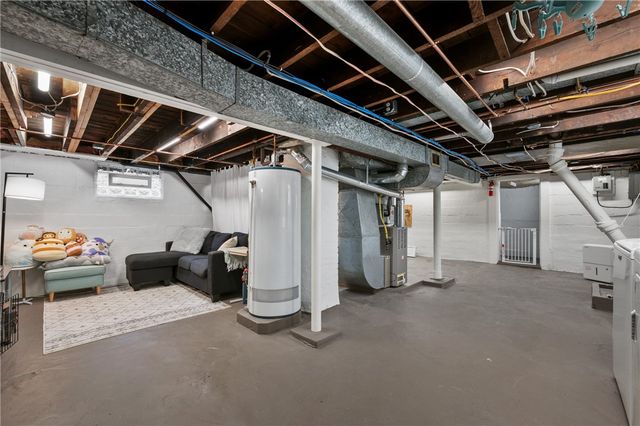 117 Eckert Street, Leet Twp, PA 15003