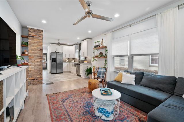 117 Eckert Street, Leet Twp, PA 15003