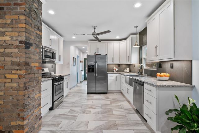 117 Eckert Street, Leet Twp, PA 15003