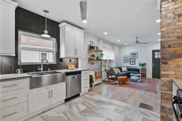 117 Eckert Street, Leet Twp, PA 15003