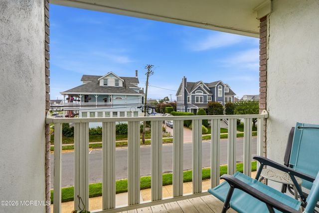 201 8th Avenue 2B, Belmar, NJ 07719
