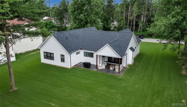 799 Casey Road, Amherst, NY 14051