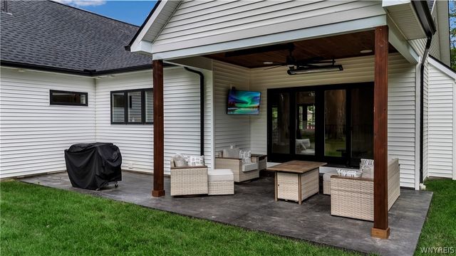 799 Casey Road, Amherst, NY 14051