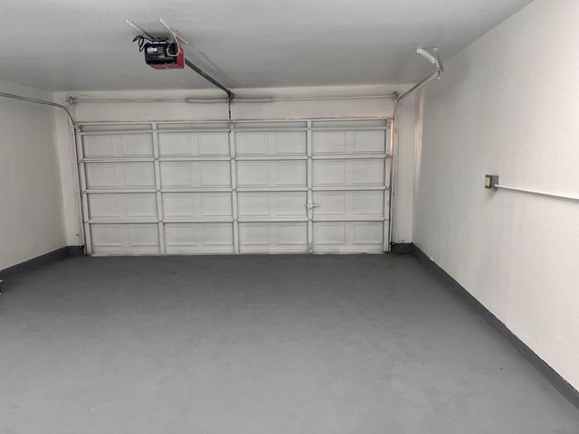 600 Eaglecreek DR, Leander, TX 78641