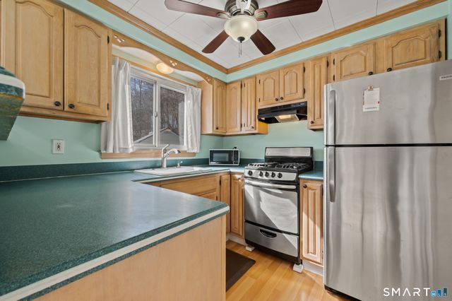 105 Brookside Avenue, Naugatuck, CT 06770