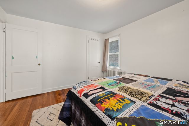 105 Brookside Avenue, Naugatuck, CT 06770