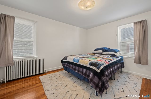 105 Brookside Avenue, Naugatuck, CT 06770