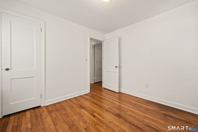 105 Brookside Avenue, Naugatuck, CT 06770