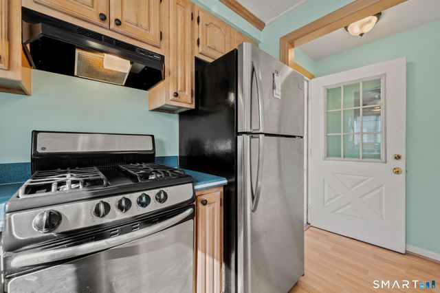 105 Brookside Avenue, Naugatuck, CT 06770