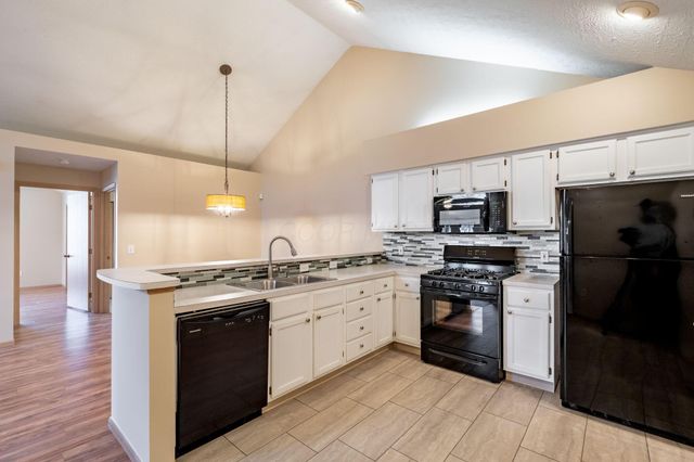 82 Abbeycross Lane, Westerville, OH 43082