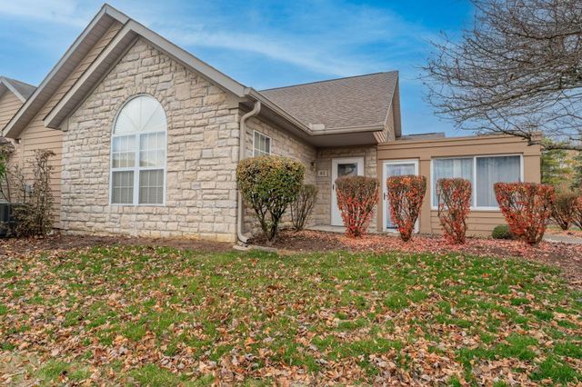 82 Abbeycross Lane, Westerville, OH 43082
