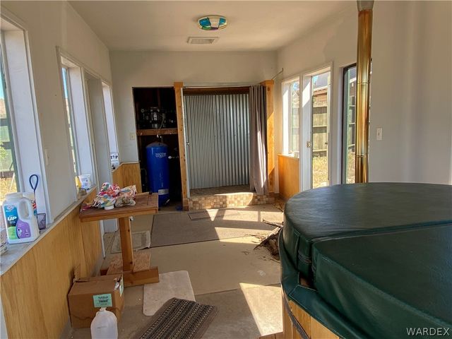 9095 E Elliot Ridge Road, Kingman, AZ 86401