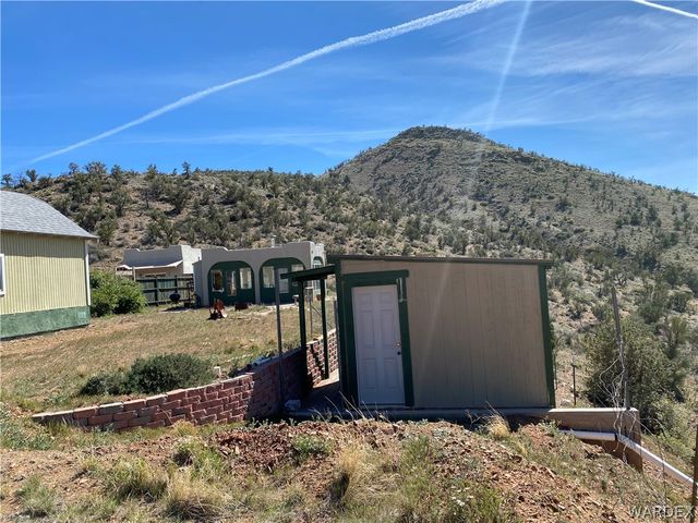 9095 E Elliot Ridge Road, Kingman, AZ 86401