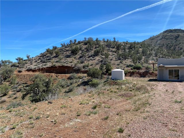 9095 E Elliot Ridge Road, Kingman, AZ 86401