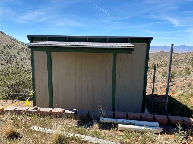 9095 E Elliot Ridge Road, Kingman, AZ 86401