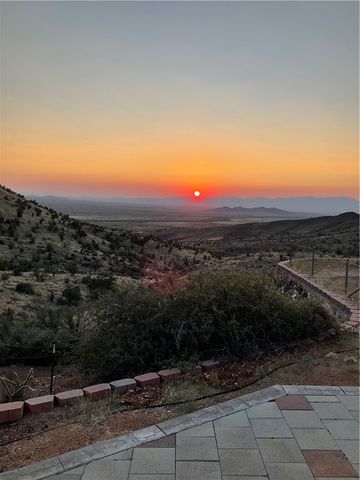 9095 E Elliot Ridge Road, Kingman, AZ 86401