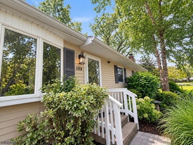 108 S Triangle Rd, Hillsborough Twp., NJ 08844