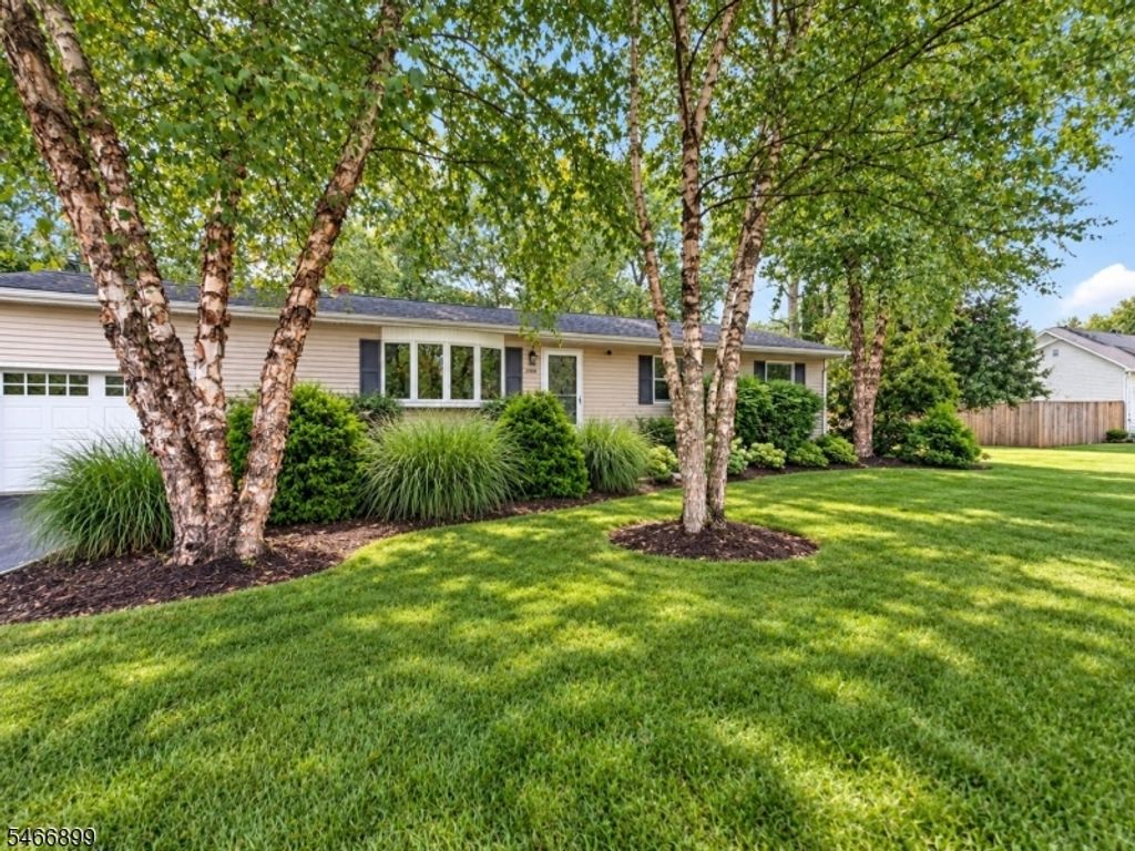 108 S Triangle Rd, Hillsborough Twp., NJ 08844 — exterior