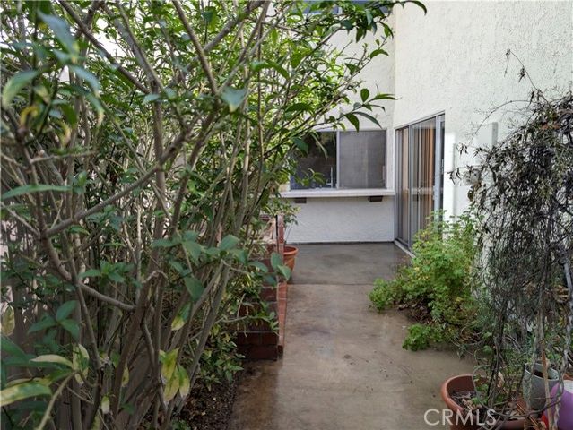 10044 Larwin 3, Chatsworth (los Angeles), CA 91311