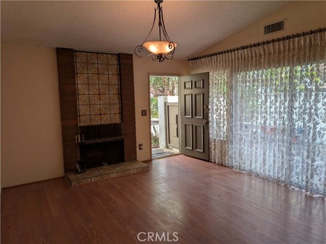 10044 Larwin 3, Chatsworth (los Angeles), CA 91311