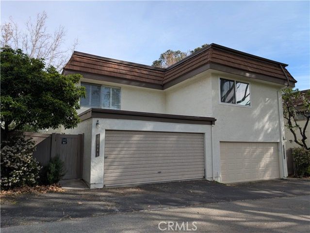 10044 Larwin 3, Chatsworth (los Angeles), CA 91311