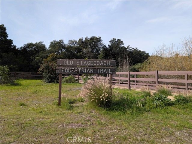 10044 Larwin 3, Chatsworth (los Angeles), CA 91311