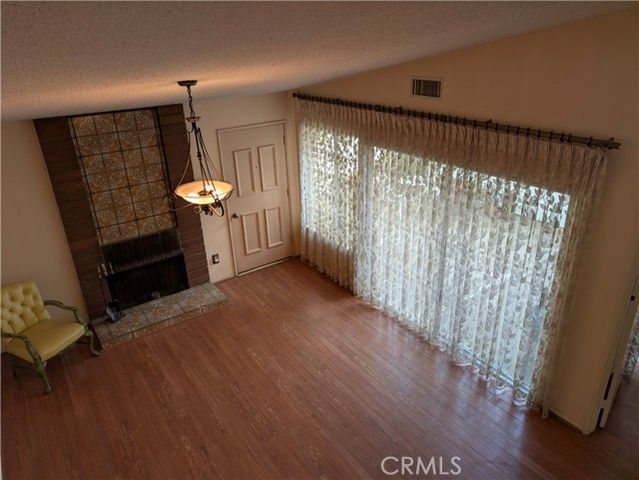 10044 Larwin 3, Chatsworth (los Angeles), CA 91311