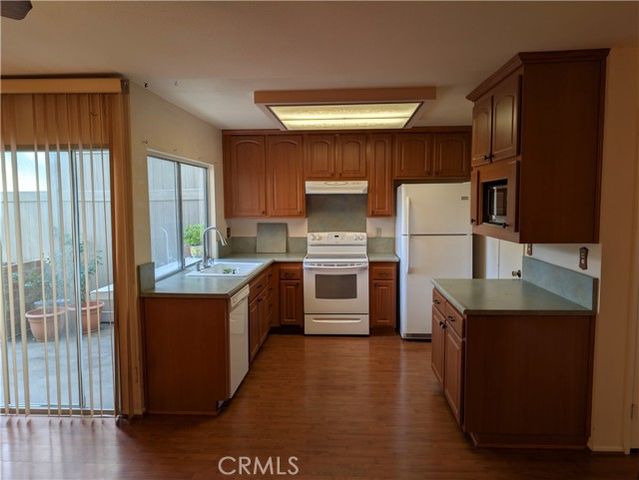 10044 Larwin 3, Chatsworth (los Angeles), CA 91311