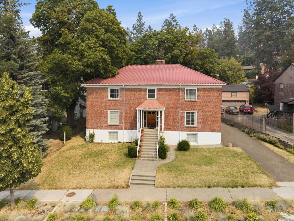 1019 S Monroe St, Spokane, WA 99204 photo 3