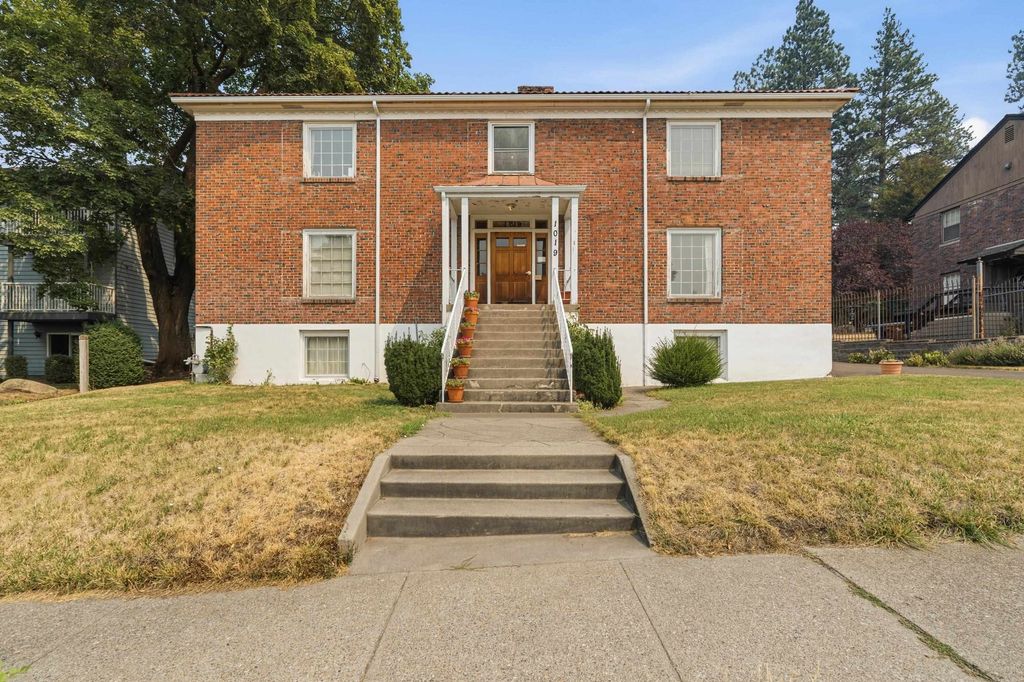 1019 S Monroe St, Spokane, WA 99204 photo 5