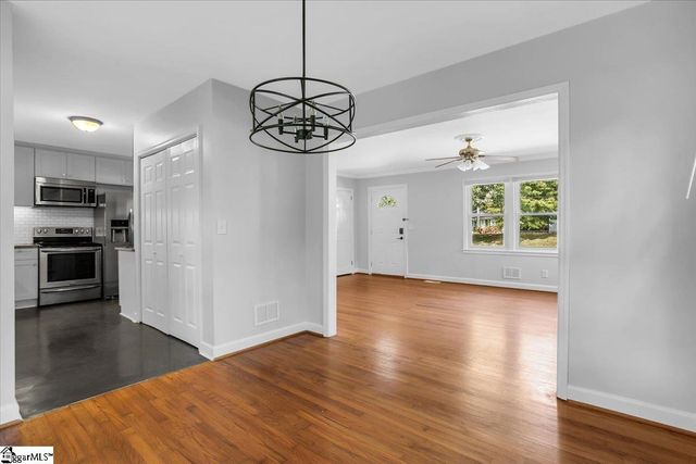 2800 Edwards Road, Taylors, SC 29687