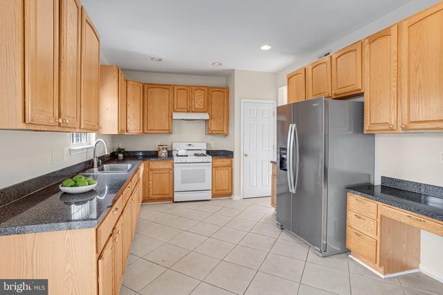 11973 RAYBORN CREEK DR, Manassas, VA 20109