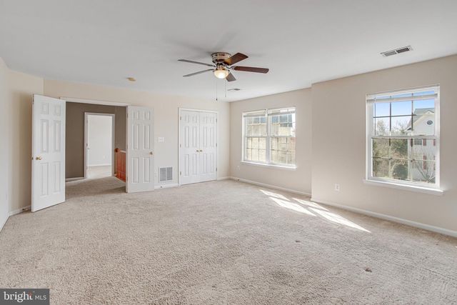 11973 RAYBORN CREEK DR, Manassas, VA 20109