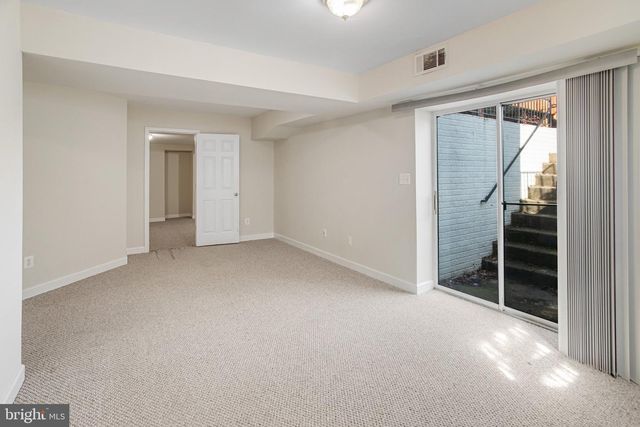 11973 RAYBORN CREEK DR, Manassas, VA 20109