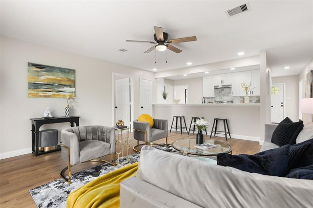 9002 San Jose Avenue, Texas City, TX 77591