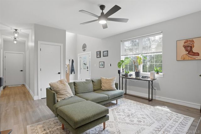 110 N Drury Lane, Newburgh, NY 12550