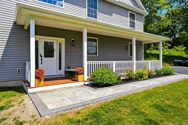 110 N Drury Lane, Newburgh, NY 12550
