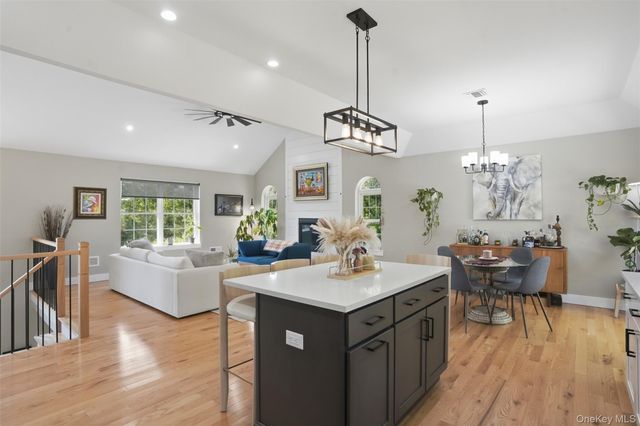 110 N Drury Lane, Newburgh, NY 12550