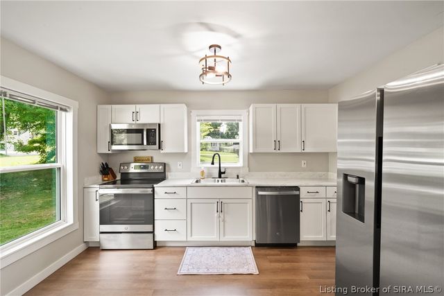 345 Oriole Drive, Charlestown, IN 47111