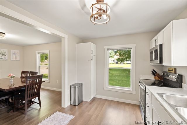 345 Oriole Drive, Charlestown, IN 47111
