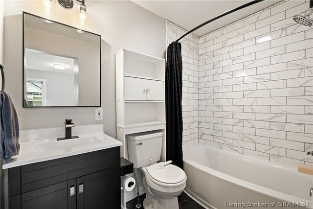 345 Oriole Drive, Charlestown, IN 47111