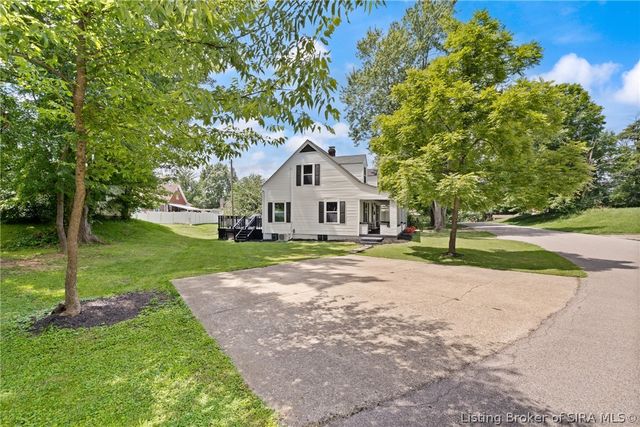 345 Oriole Drive, Charlestown, IN 47111