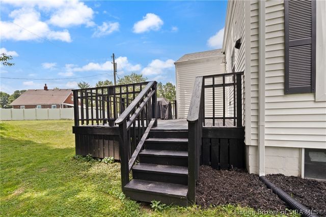 345 Oriole Drive, Charlestown, IN 47111