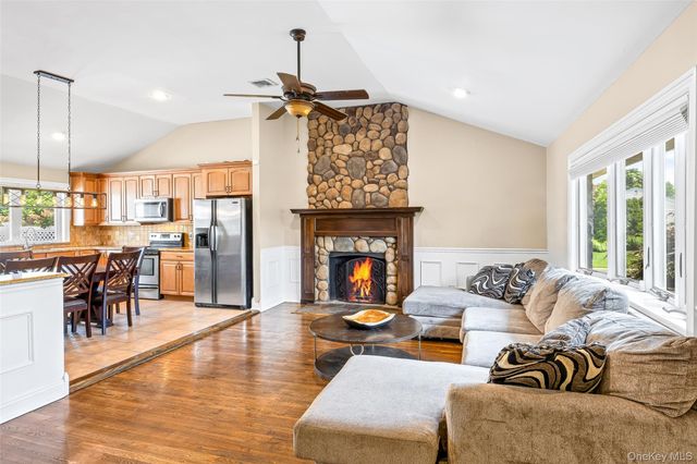 51 Plainedge Drive, Bethpage, NY 11714