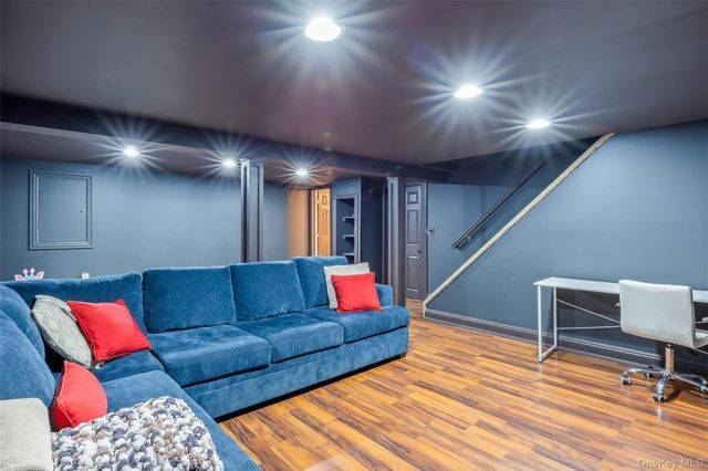 51 Plainedge Drive, Bethpage, NY 11714