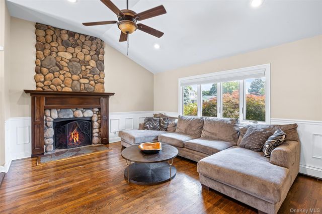 51 Plainedge Drive, Bethpage, NY 11714