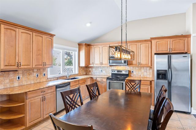 51 Plainedge Drive, Bethpage, NY 11714